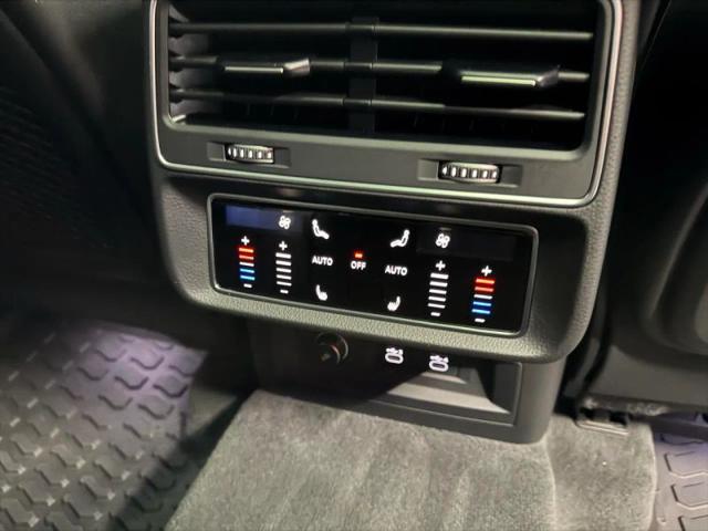 2021 Audi Q8 Prestige 55 TFSI quattro Tiptronic