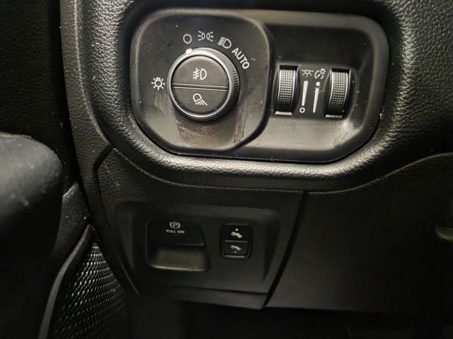 2019 Ram 1500 Big Horn/Lone Star Crew Cab 4x4 57 Box