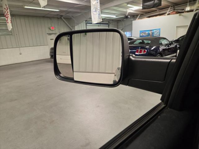 2019 Ram 1500 Big Horn/Lone Star Crew Cab 4x4 57 Box