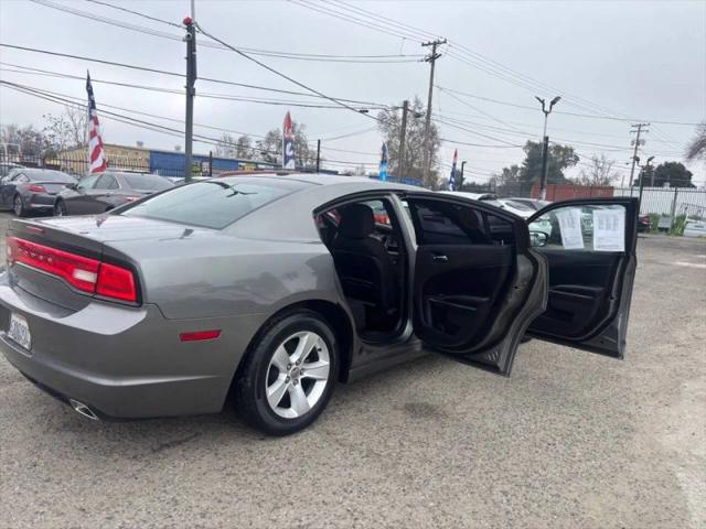 2012 Dodge Charger SE