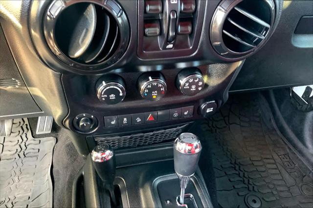Used 2017 Jeep Wrangler Unlimited Smoky Mountain 4x4 For Sale in Lubbock, TX