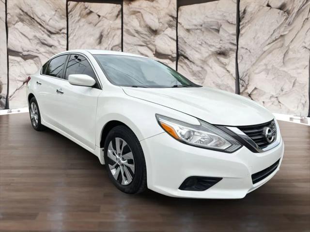 2017 Nissan Altima 2.5 SV for sale near Cincinnati, OH