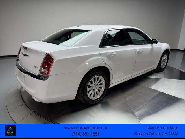 2012 Chrysler 300 300