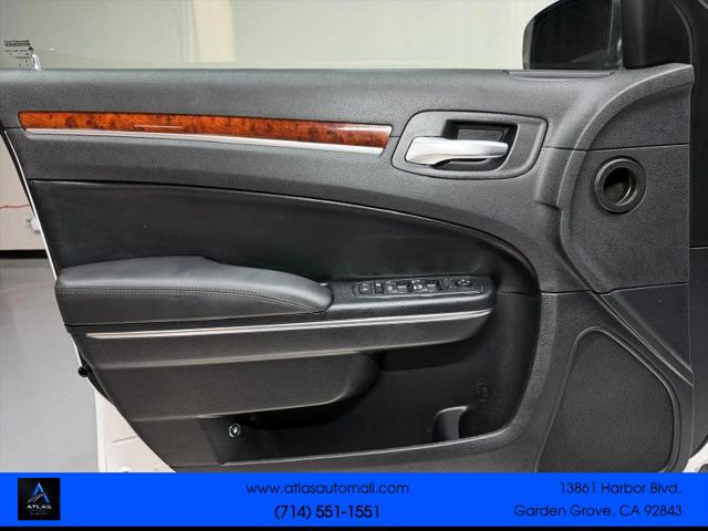 2012 Chrysler 300 300