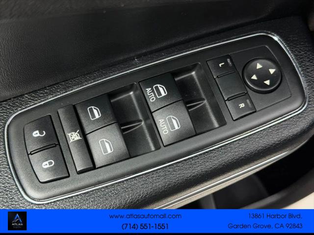2012 Chrysler 300 300