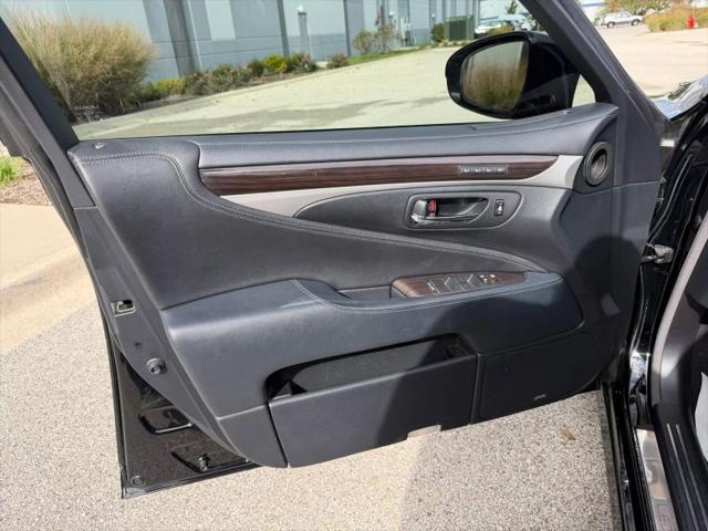 2014 Lexus LS 460 460