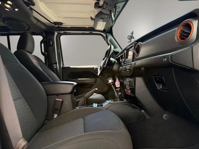 2021 Jeep Gladiator Sport