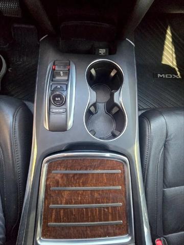 2017 Acura MDX w/Technology Package
