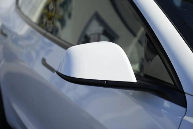 2021 Tesla Model 3 Standard Range Plus Rear-Wheel Drive