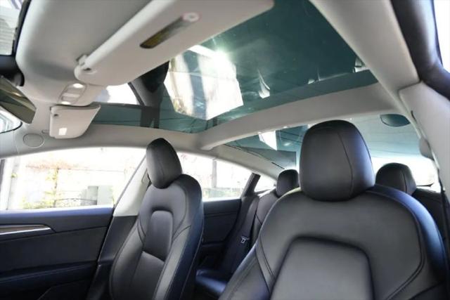 2021 Tesla Model 3 Standard Range Plus Rear-Wheel Drive
