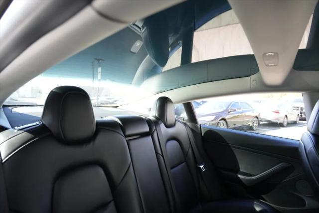 2021 Tesla Model 3 Standard Range Plus Rear-Wheel Drive