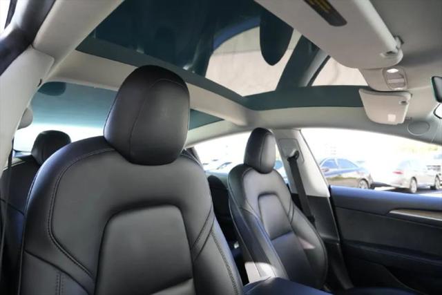 2021 Tesla Model 3 Standard Range Plus Rear-Wheel Drive