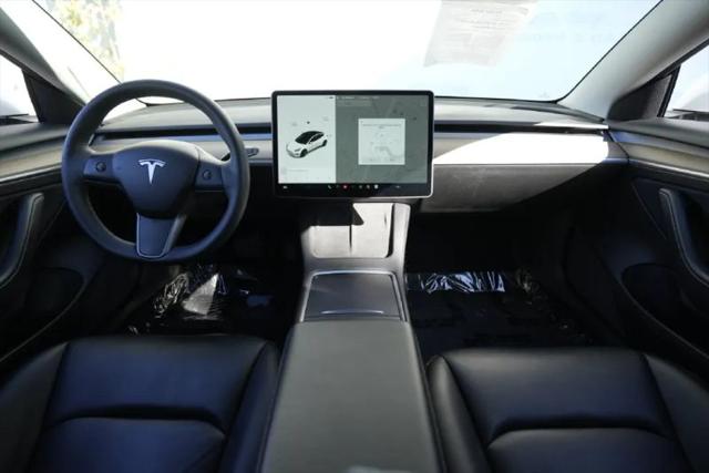 2021 Tesla Model 3 Standard Range Plus Rear-Wheel Drive
