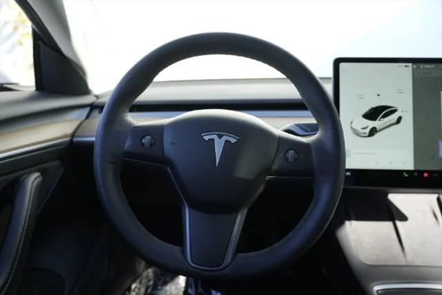 2021 Tesla Model 3 Standard Range Plus Rear-Wheel Drive