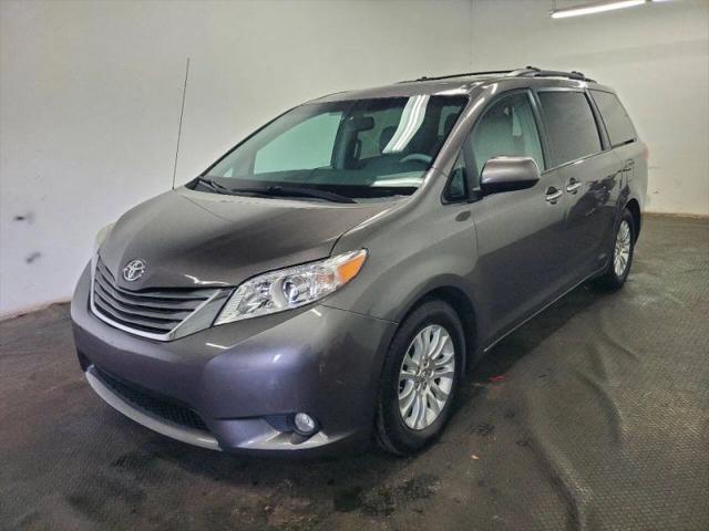 2013 Toyota Sienna XLE V6 8 Passenger for sale near Fairfield, OH