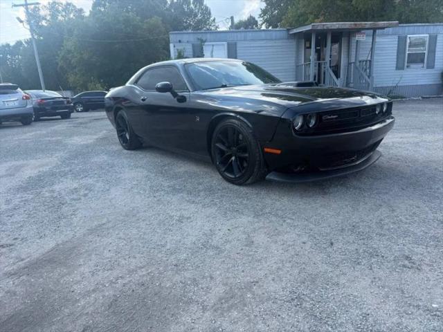 2017 Dodge Challenger 392 Hemi Scat Pack Shaker