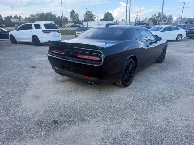 2017 Dodge Challenger 392 Hemi Scat Pack Shaker