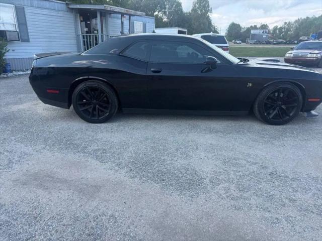 2017 Dodge Challenger 392 Hemi Scat Pack Shaker