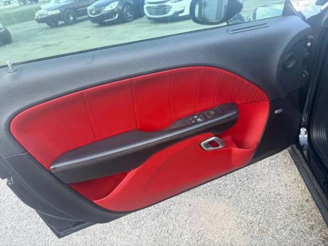 2017 Dodge Challenger 392 Hemi Scat Pack Shaker