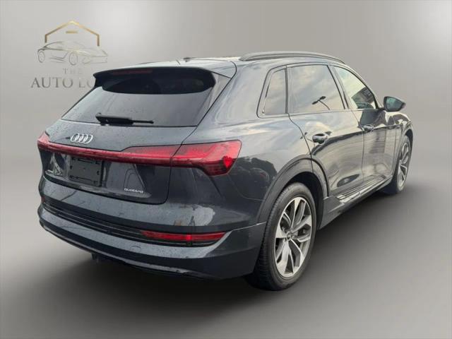2021 Audi e-tron Premium Plus quattro