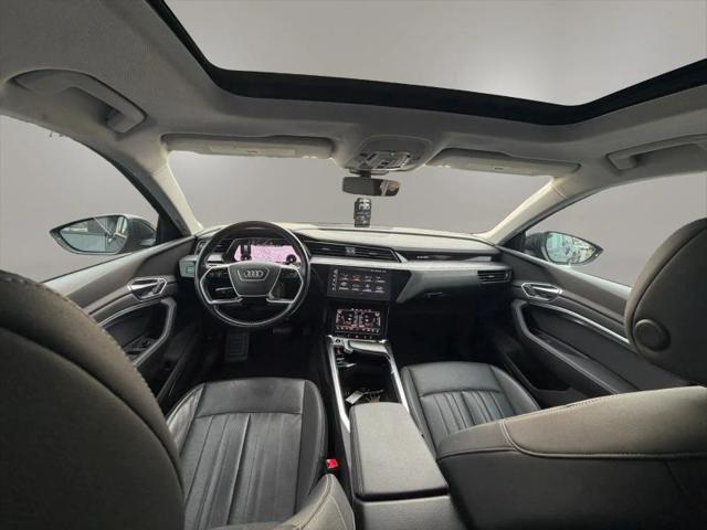 2021 Audi e-tron Premium Plus quattro