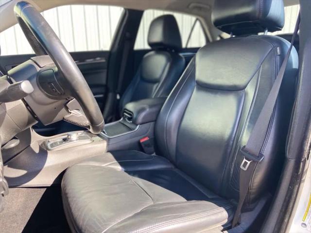 2015 Chrysler 300 Limited