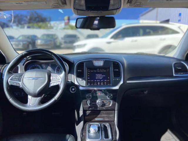 2015 Chrysler 300 Limited
