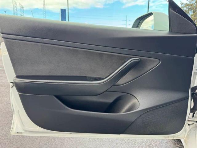 2021 Tesla Model 3 Standard Range Plus Rear-Wheel Drive