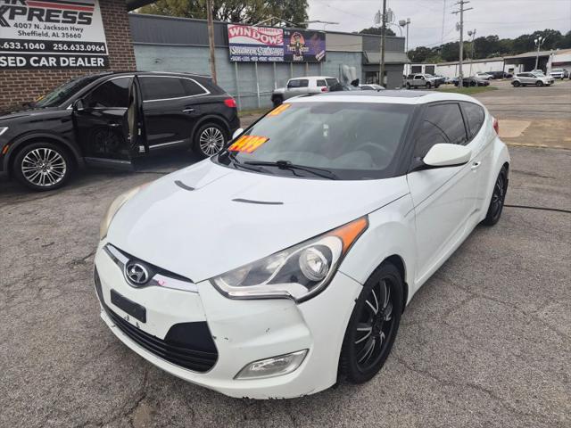 2012 Hyundai Veloster Base w/Red/Black