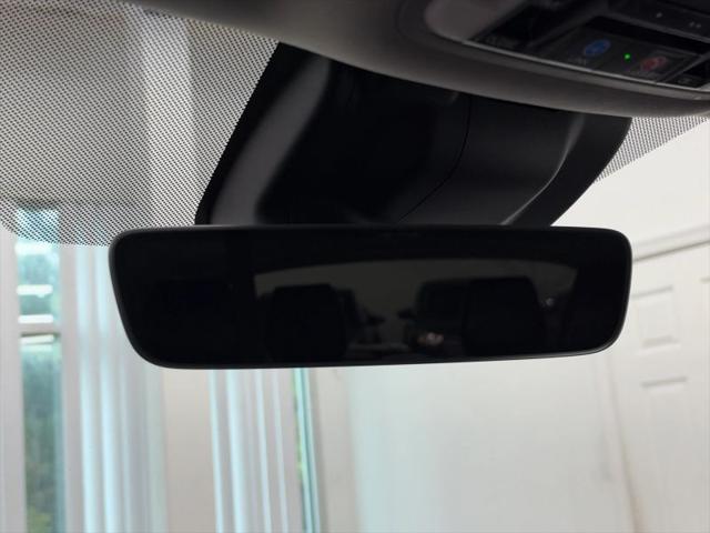 2017 Acura MDX w/Technology  Entertainment Pkgs