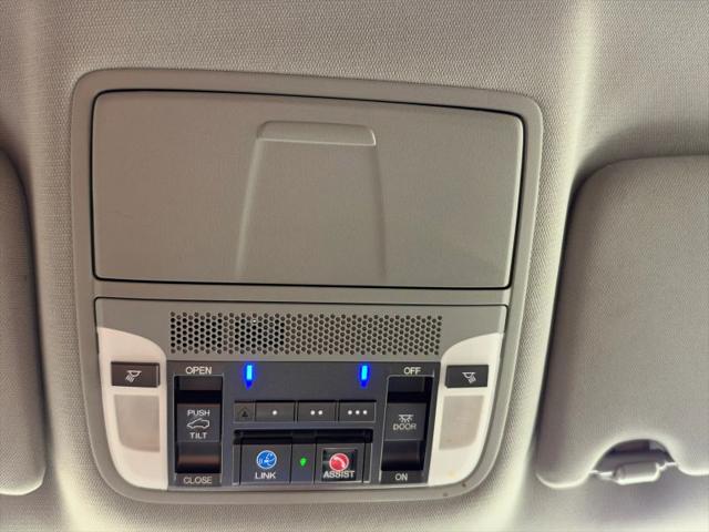 2017 Acura MDX w/Technology  Entertainment Pkgs