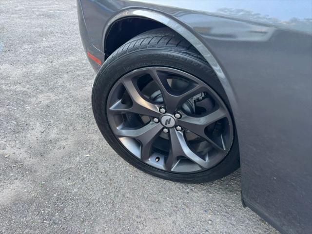 2018 Dodge Challenger SXT Plus