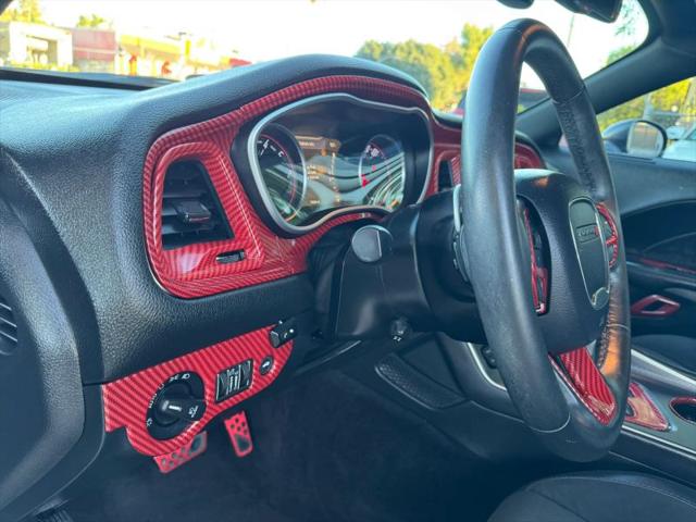 2018 Dodge Challenger SXT Plus
