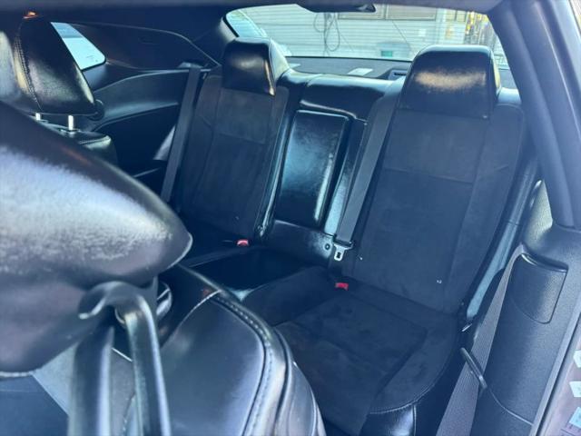 2018 Dodge Challenger SXT Plus