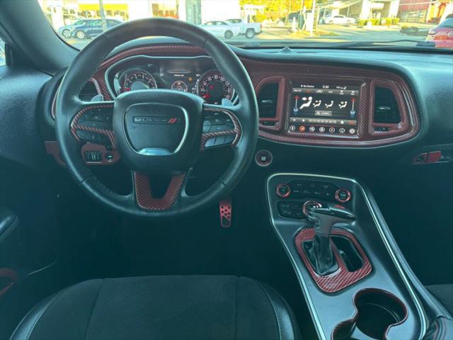 2018 Dodge Challenger SXT Plus