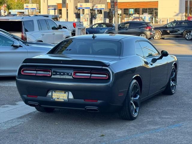 2018 Dodge Challenger SXT Plus