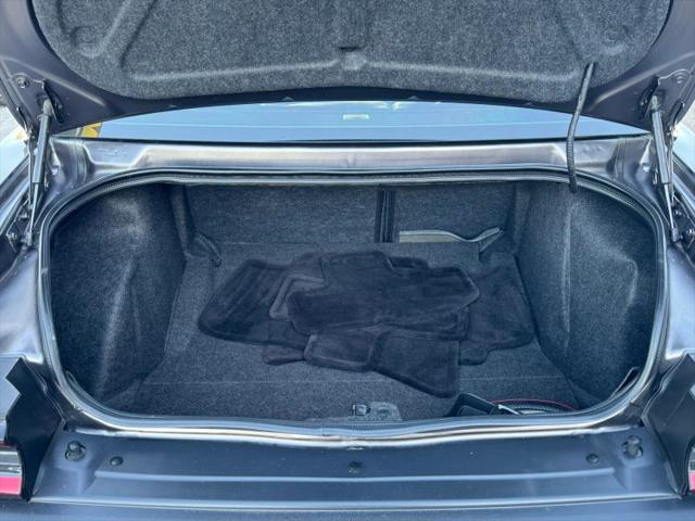 2018 Dodge Challenger SXT Plus