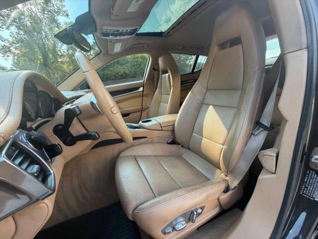 2012 Porsche Panamera 4