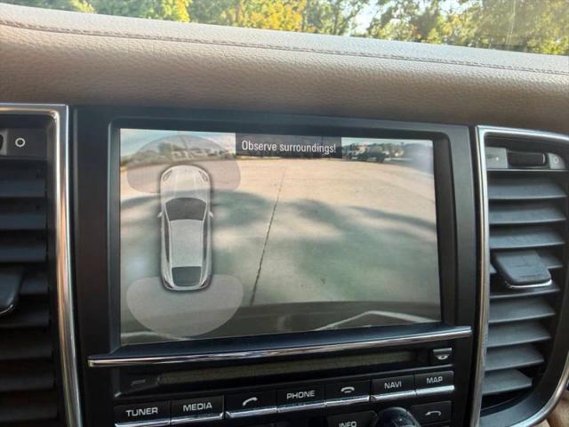 2012 Porsche Panamera 4