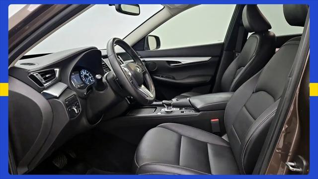 2019 INFINITI QX50 LUXE