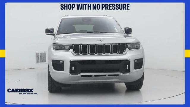 2023 Jeep Grand Cherokee Overland 4x2