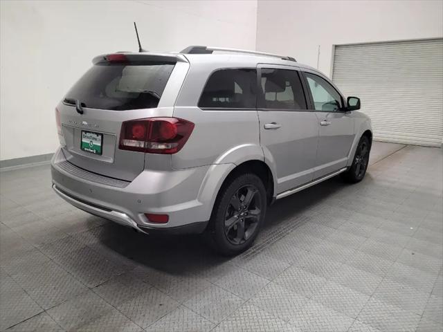 2020 Dodge Journey Crossroad