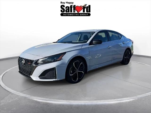 2023 Nissan Altima SR FWD 2023 Nissan Altima SR FWD