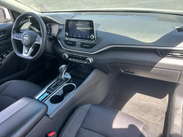 2021 Nissan Altima SV FWD