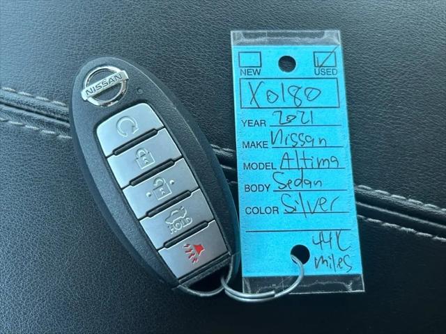 2021 Nissan Altima SV FWD