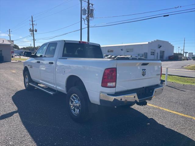 2016 RAM 2500 Tradesman 2016 RAM 2500 Tradesman