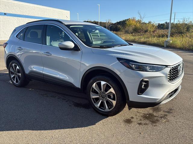 Used 2025 Ford Escape Platinum For Sale in Jackson, MI