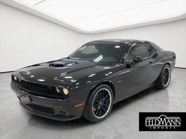 2017 Dodge Challenger R/T Shaker