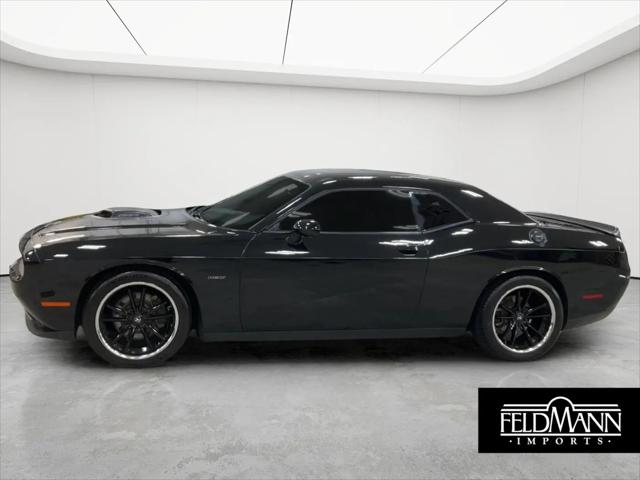 2017 Dodge Challenger R/T Shaker