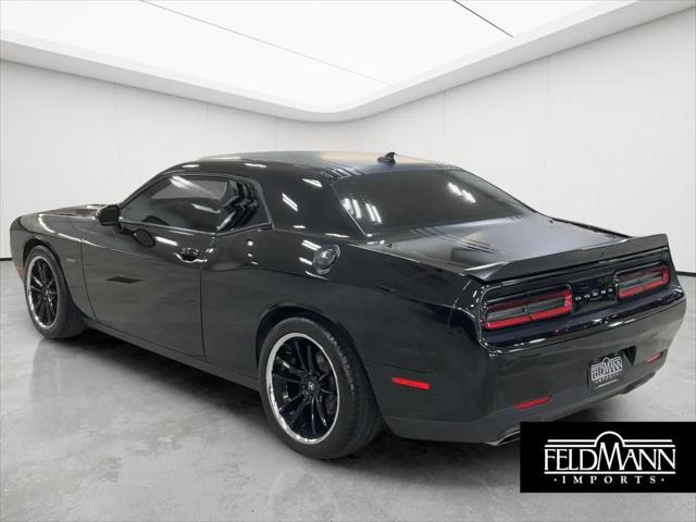 2017 Dodge Challenger R/T Shaker